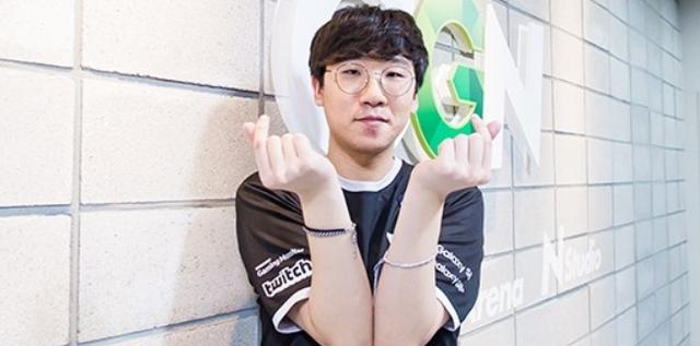 冲击对手的 冲击对手的