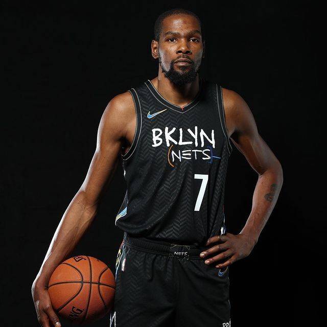 为其遮风挡 为其遮风挡