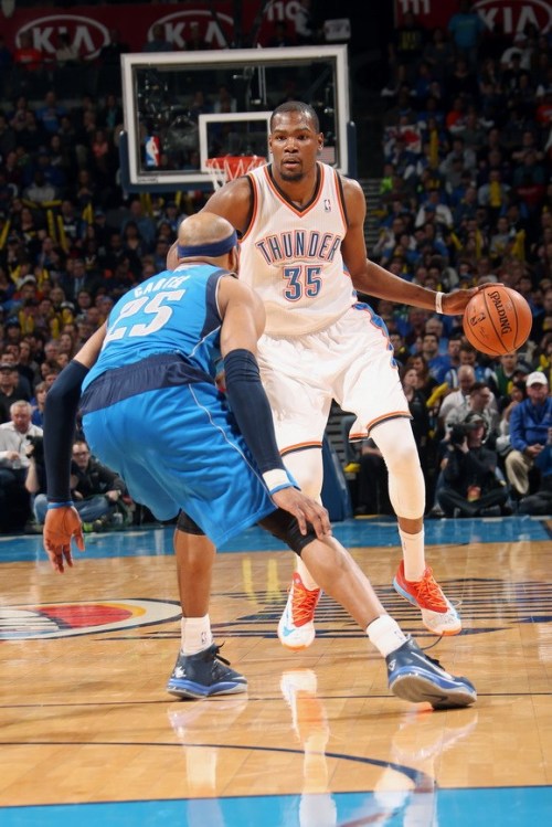 现代足球对 现代足球对